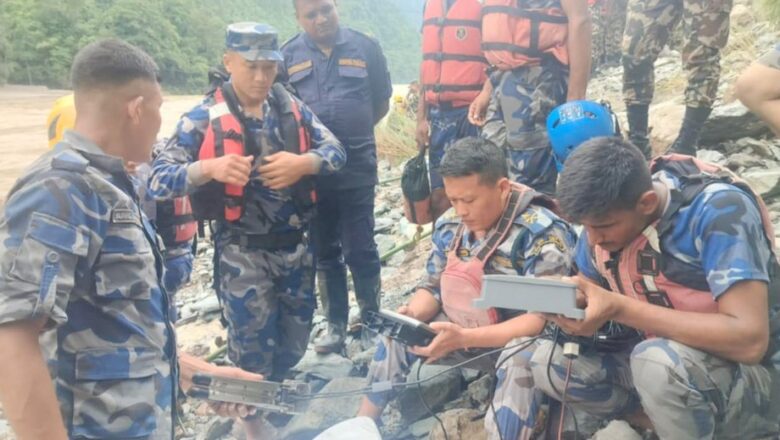 त्रिशूलीमा बेपत्ता बस र यात्रुको खोजीमा सशस्त्रका ९० जना परिचालन, गोलाघाटसम्म खोजी गरिने