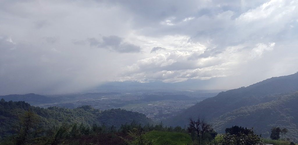 मौसममा केही सुधार, हट्यो ‘रेड अलर्ट’