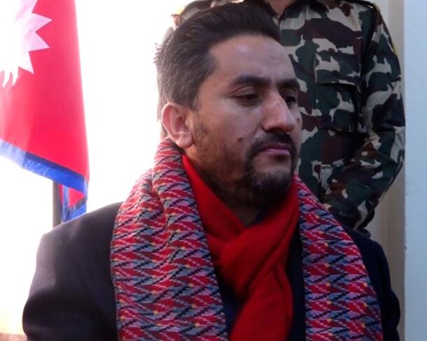 परिवर्तनको अनुभूति हुने काम कर्मचारीबाटै हुनुपर्छ : सञ्चारमन्त्री खरेल