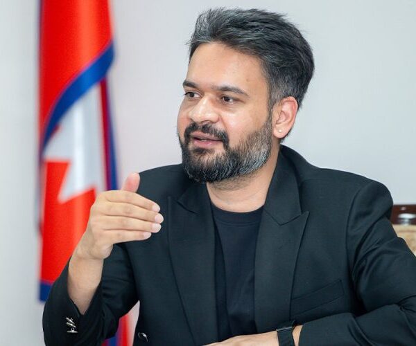मधेशबाट प्रतिनिधित्व गर्ने दलका नेतासँग प्रधानमन्त्रीले थाले छलफल