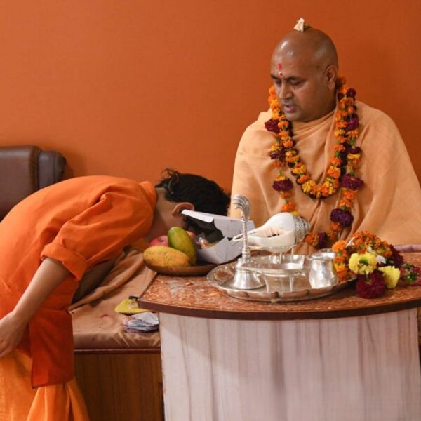 मनाइँदै गुरुपूर्णिमा