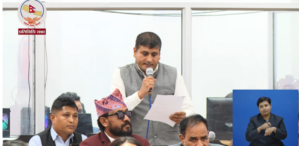 रास्वपाकै सांसद भन्छन् : म स्वयम्ले सरकारमा परिवर्तन महसुस गर्न पाइनँ, जनताले कसरी पाउलान् ?