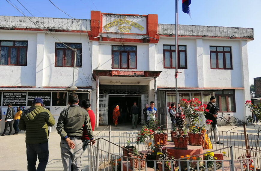 कर्फ्यु आदेशपछि सुनसरी जिल्ला अदालत पनि बन्द