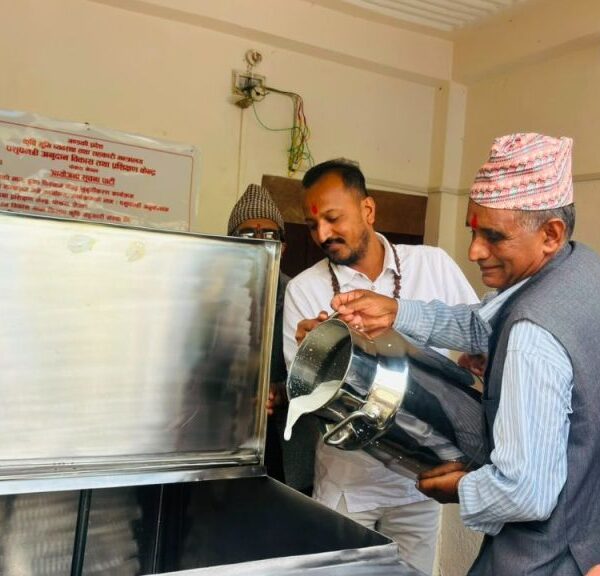 अर्जुनचौपारीमा सञ्चालनमा आयो दुग्ध चिस्यान केन्द्र