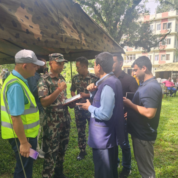 विद्युत् पुनर्स्थापनाका लागि उच्चस्तरीय टोली फिल्डमा
