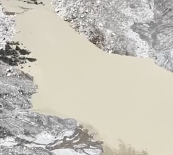 चिनियाँ टेलिभिजन भन्छ- नेपाल–चीन सीमा क्षेत्रमा बनेको ताल १४ फुटबल मैदान बराबर